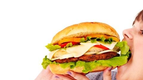 El valor de triglicéridos que se considera normal es 150 mg/dl.