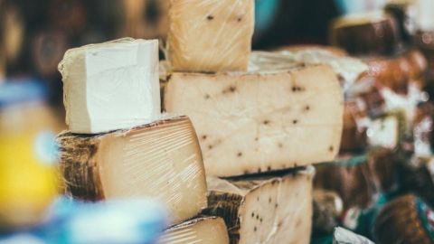 El fondue es un maravilloso platillo para los fríos días de invierno, es reconfortante, calórico y una verdadera delicia.