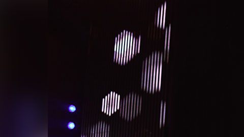 El hombre, al final, tuvo que dividir la cuenta con sus invitados para poder pagar.