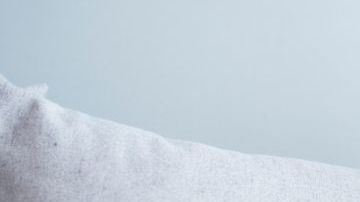 Una alimentación balanceada, la ingesta de fibra y disminuir los niveles de estrés son grandes recomendaciones para combatir la colitis.