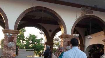 Varias estructuras han quedado en escombros en Puerto Rico como resultado de los sismos.