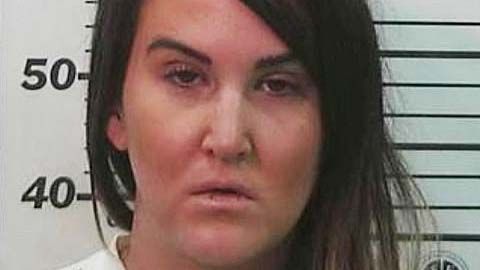 Ashley Ann Morgan  hizo que una de las víctimas mantuviera silencio sobre los hechos.