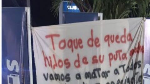 VIDEO: Marchas, quema de autos y narcomantas, presionan así para liberar al narco Pelón de Playas