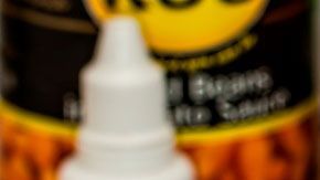 La pareja tuvo tres hijos naturales, y después decidió comenzar a adoptar hasta tener a 38.