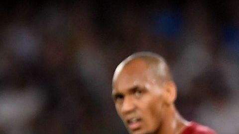 Hirving tiene que mejorar su disparo y su sprint para figurar en su equipo.