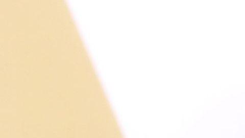 03/04/18 /HOLLYWOOD/ÊKobe Bryant poses in the press room duringÊthe 90thÊOscars held at the Dolby Theatre in Hollywood. (Photo by Aurelia Ventura/La Opinion)