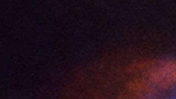 Las estrellas combatientes son el punto brillante en en medio de los anillos de colores.