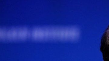 Milken se hizo multimillonario haciendo negocios con bonos basura.