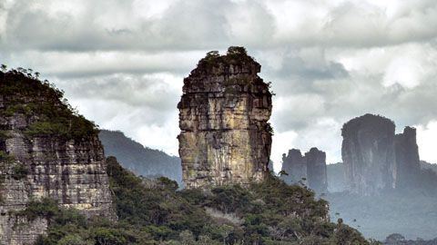 Así se ven los tepuyes guayaneses que conectan con el Amazonas en esta zona de Colombia.