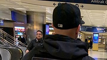 Detenido por ICE en Metro de Chicago.
