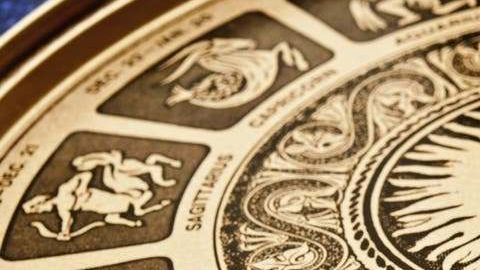 Bastaría decir que no hay dos horóscopos iguales.