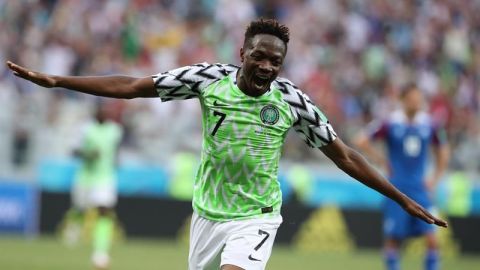 Ahmed Musa fue el autor de los dos goles de Nigeria sobre Islandia