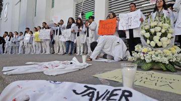 Exigen justicia para estudiantes asesinados en Puebla.