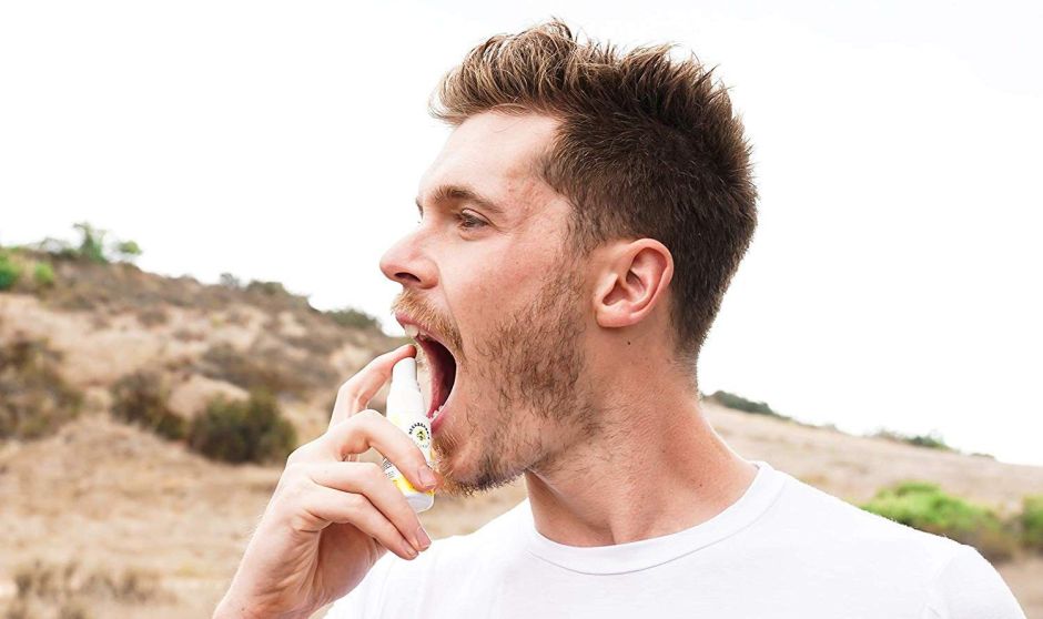 Los 4 mejores productos para aliviar el dolor de garganta de forma