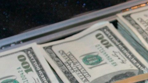 Los maleantes se hicieron pasar por empleados del IRS.