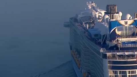 La embarcación "Anthem of the Seas" de Royal Caribbean.