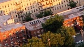 Las zonas metropolitanas también viven una escasez de viviendas.