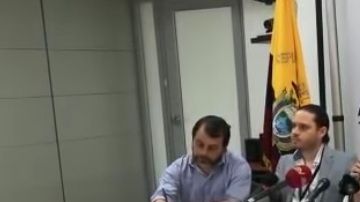 Anuncio de autoridades sanitarias de Ecuador