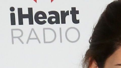 Eiza González y Demi Lovato