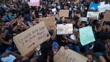 Protestas multitudinarias en R.Dominicana por la suspensión de las elecciones.