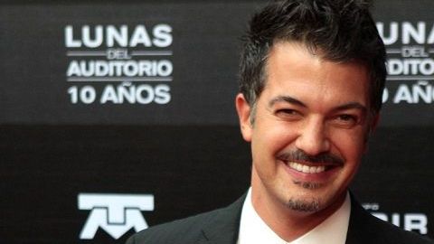 El conductor Fernando del Solar actualiza a sus seguidores de su estado de salud en las redes sociales.