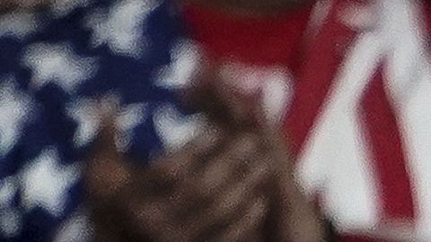 El presidente Trump lidera grandes mítines.