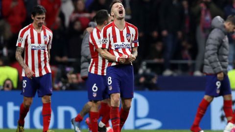 Saúl celebra el único gol del partido ante el Liverpool.