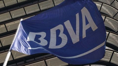 Plastilina Mosh adaptó su canción para que los clientes dejen de llamar Bancomer a BBVA