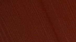 Un niño arropado con manta térmica en cárcel de ICE.