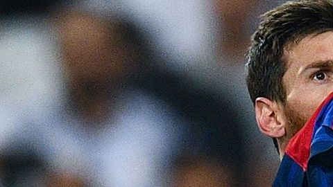 Messi anotó su histórico gol 500 ante el Real Madrid en el Bernabéu.