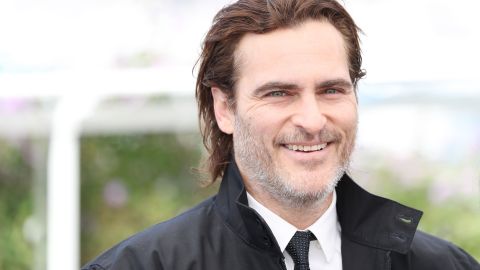 Joaquin Phoenix .