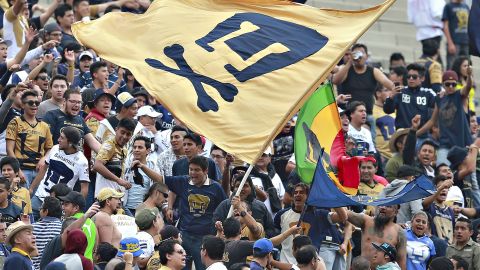 Ciudad de México 19 de Octubre de 2014. La Rebel durante el partido correspondiente a la jornada 13 del torneo apertura 2014 de la liga Bancomer MX, entre los pumas de la UNAM y los tuzos de Pachuca, realizado en el estadio olimpico universitario.
Foto/Imago7/Etzel Espinosa