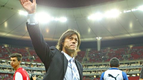 Almeyda ganó cinco títulos con Chivas.