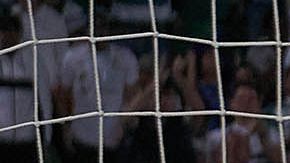 Nahuel sacó la lamina.