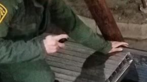 Un total de 17 personas fueron encontradas hacinadas,