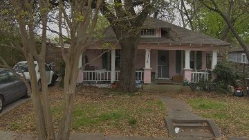 La casa antes de ser demolida.