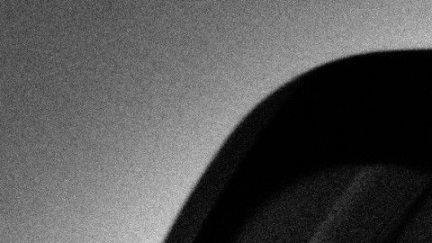 Cuida tu ropa a la hora de lavarla para que dure más.