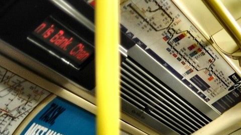 Los metros más bonitos del mundo / Créditos: Fotógrafo Viktor Forgacs vía Unsplash