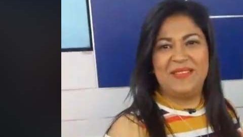 Zelaya Gómez durante la celebración de su cumpleaños en “Las Doñas” de QhuboTV.