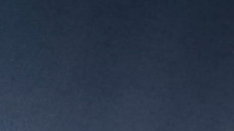 Versión actualizada de la icónica imagen "Pale Blue Dot" tomada por la nave espacial Voyager 1.