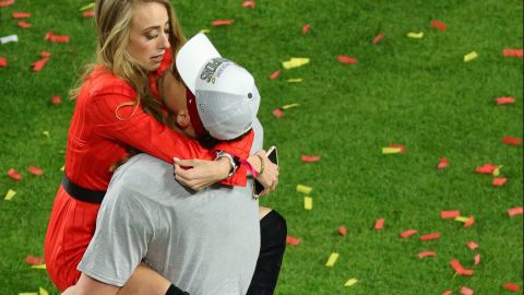 Brittany Matthews y Patrick Mahomes festejaron apasionadamente.