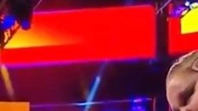 Ronda Rousey fue campeona de la WWE tras vencer a Alexa Bliss.