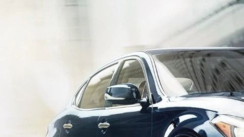 El Nissan Fuga salió como Infiniti Q70 en los Estados Unidos