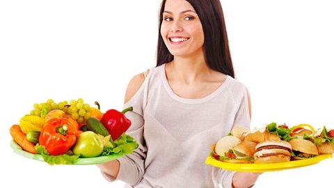 El alto consumo de comidas rápidas se asocia con depresión, obesidad, problemas cardiovasculares e insomnio.