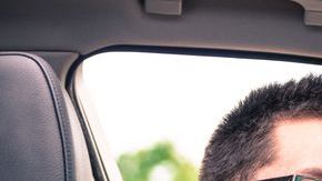 Cuando los concesionarios quieren deshacerse de su inventario, ellos rematan los autos