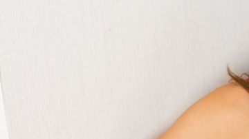 También deberás evitar el consumo de irritantes como es el caso del café y el alcohol.