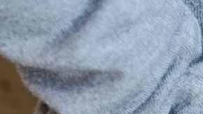 Imagen ilustrativa de una mujer bajo arresto.