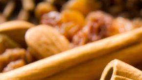 El consumo de canela se asocia con un gran poder de aumentar las defensas del organismo y fortalecer al sistema inmunológico.