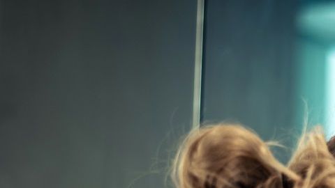 Una noche romántica en un hotel para celebrar San Valentín.