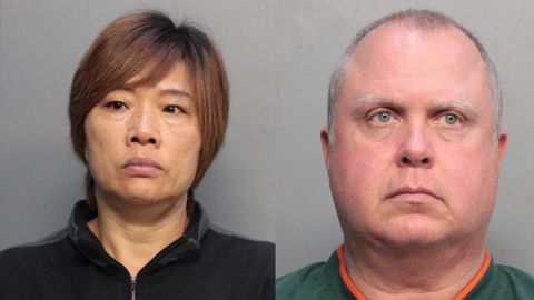 Yaoying Lin y Clifford Oxios tienen ambos 52 años.